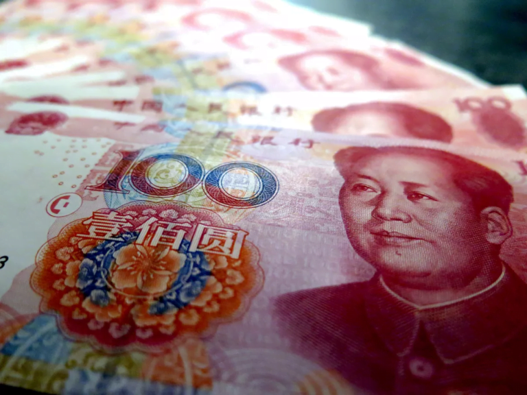 Yuan supera euro e se torna 2ª moeda mais importante nas reservas de divisas do Brasil