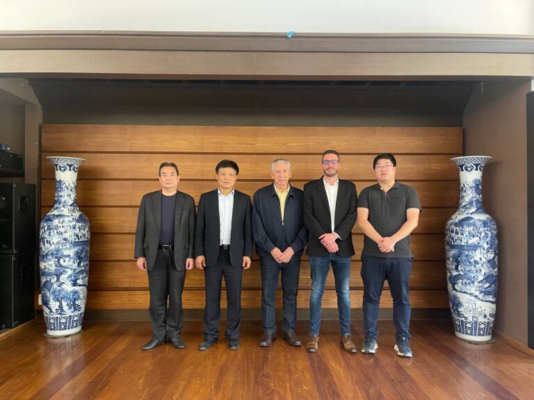 CBCDE fortalece relações entre CCPIT da China e Apex do Brasil durante encontro em São Paulo