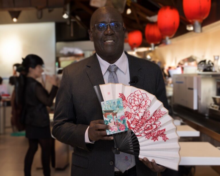 Mudan em Foco – Do Rio de Janeiro a Heze: Edson Santos Explora as Conexões Culturais entre Brasil e China