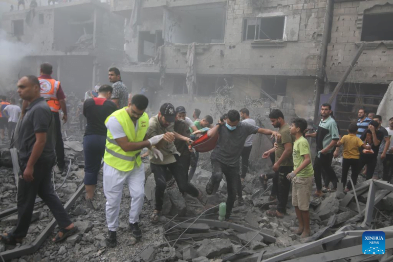 Apesar da pressão internacional, Israel segue ignorando resoluções da ONU ao atacar Gaza