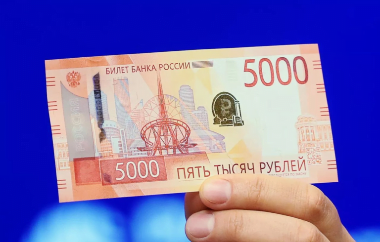 Rússia desafia sanções e impulsiona economia em meio a pressões ocidentais
