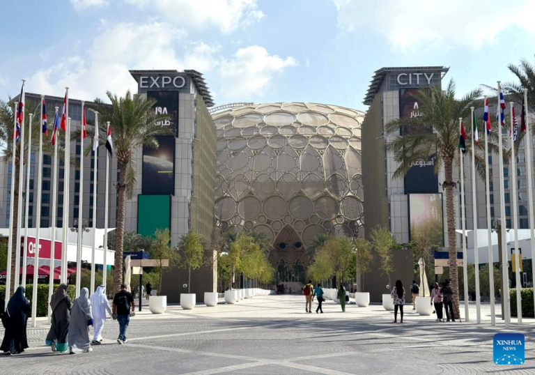 De reino tribal a grande centro comercial em 70 anos: Emirados Árabes Unidos chegam ao BRICS