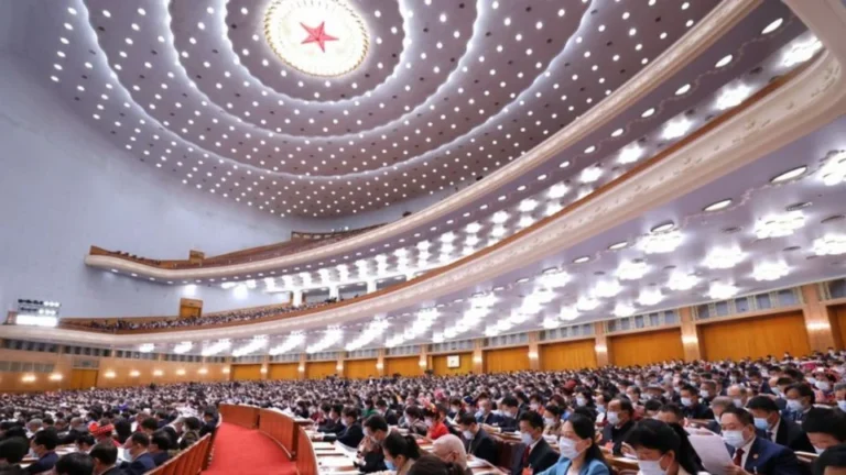 Novas forças produtivas para acelerar o crescimento econômico da China