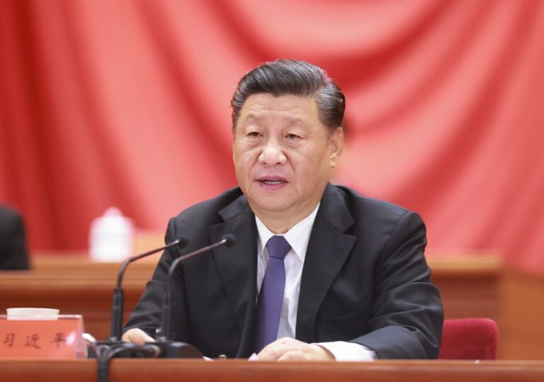 China diz que fala dos EUA sobre Taiwan e AUKUS é ‘perigosa’; Xi comenta ‘interferência externa’