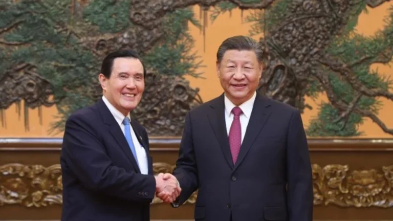 Xi Jinping recebe delegação de Taiwan para estreitar laços com a ilha