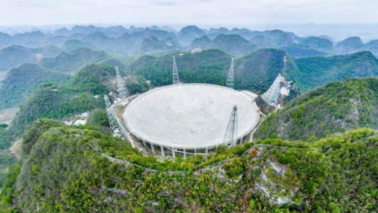 Gigantesco telescópio da China abraça intercâmbios internacionais, inclusive com Brasil