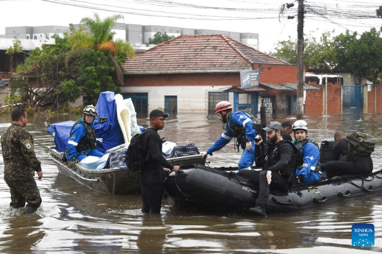 A crise, além de climática, é política e econômica