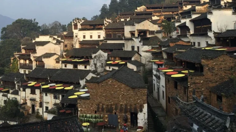 Renascimento cultural ajuda a manter o charme da China rural