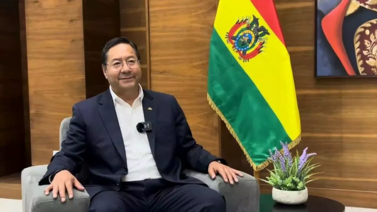 Lítio e BRICS serão os temas centrais da agenda do presidente boliviano, Luis Arce, na Rússia