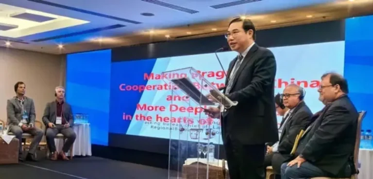 A mídia pode aproximar a China da América Latina, diz representante do Diário do Povo