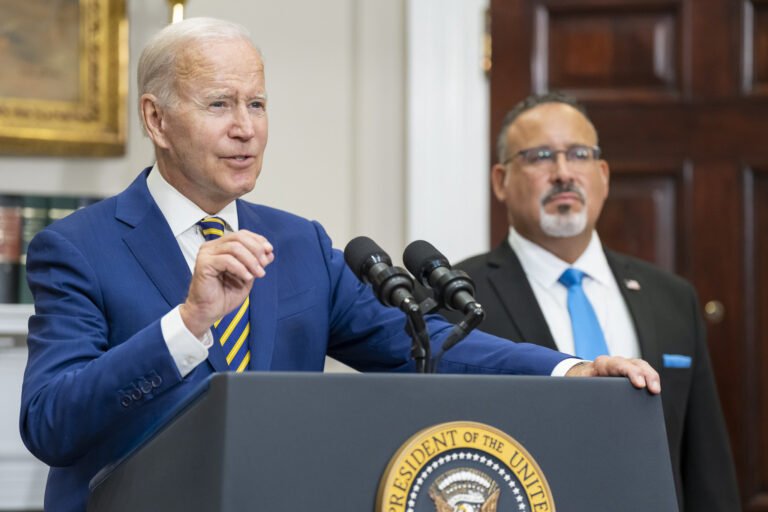Presidente Biden Anuncia que Não Buscará Reeleição em 2024