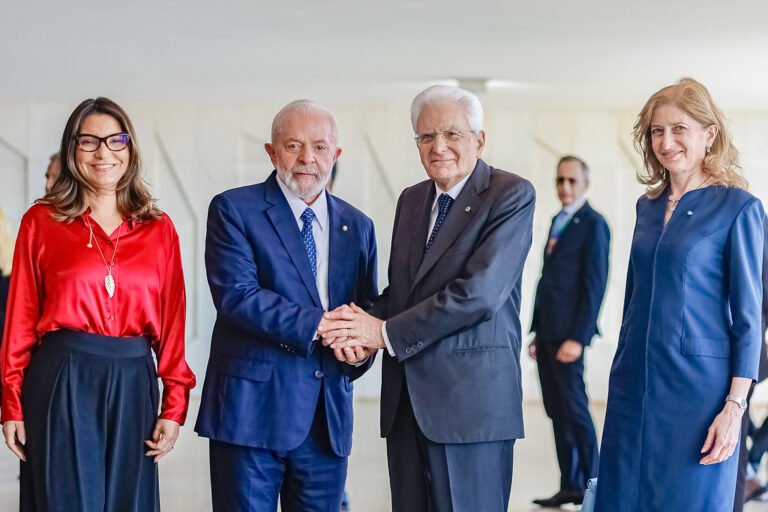 Lula pede solução de contradições europeias para acordo com Mercosul