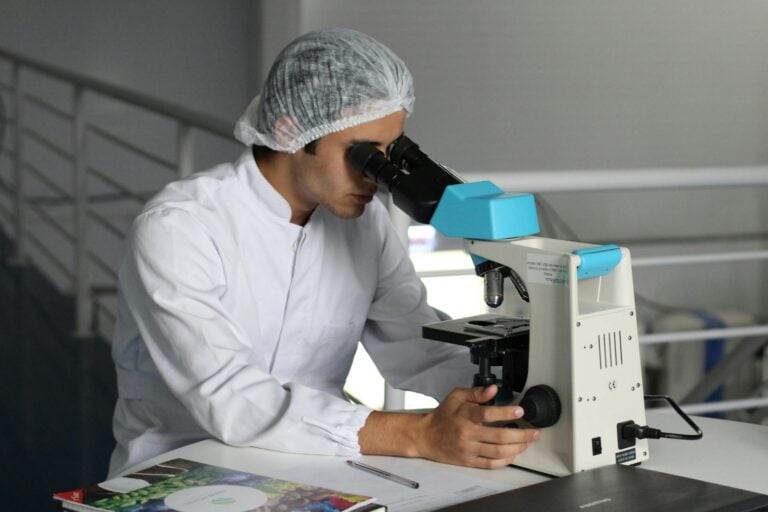 Número de profissionais do Mais Médicos no Brasil quase dobrou desde o início do ano