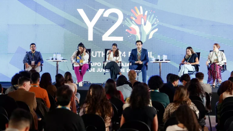 ‘Não temos uma visão de curto prazo’: jovens de todo o mundo debatem rumos globais no Y20