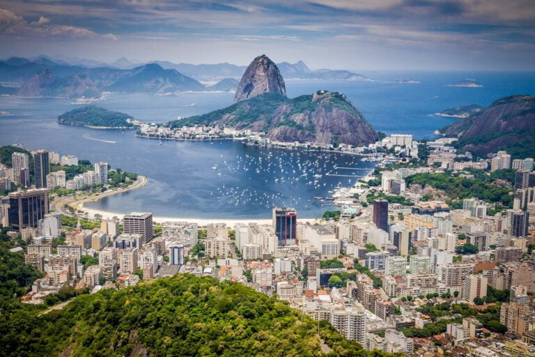 Governo do Brasil estima receber 8,1 milhões de turistas estrangeiros até 2027