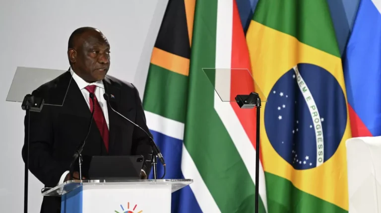 África do Sul apoia propostas da China e do Brasil sobre solução da crise na Ucrânia