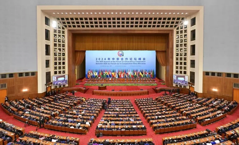 O que prevê o recém-lançado plano de ação de 3 anos aprovado entre China e países africanos?