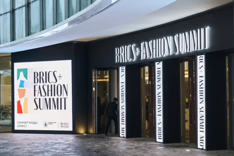 Cúpula de Moda do BRICS+ em Moscou recebe representantes de mais de 100 países