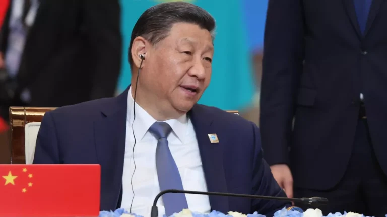 China e Rússia devem aprofundar cooperação estratégica abrangente, diz Xi Jinping