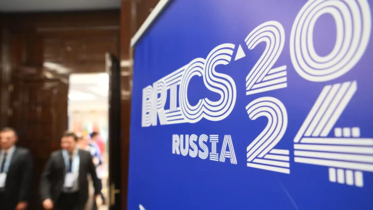 Especialista aponta benefícios para o BRICS da introdução de moedas digitais