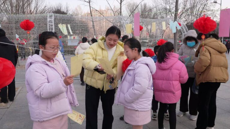 “Alegria e Tradição: Festa de Lanternas e Adivinhações Marca o Festival de Yuanxiao em Shandong”