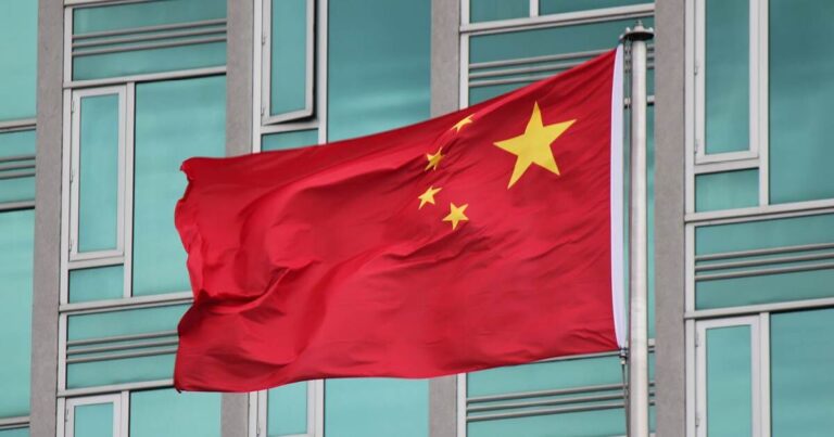 China promete acelerar inovação e mercado responde com otimismo