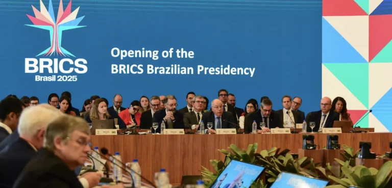 Brasil comanda a partir de hoje reunião de chanceleres do BRICS