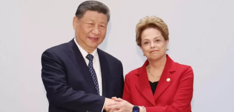 Xi quer compartilhar a estratégia de desenvolvimento da China por meio do banco presidido por Dilma