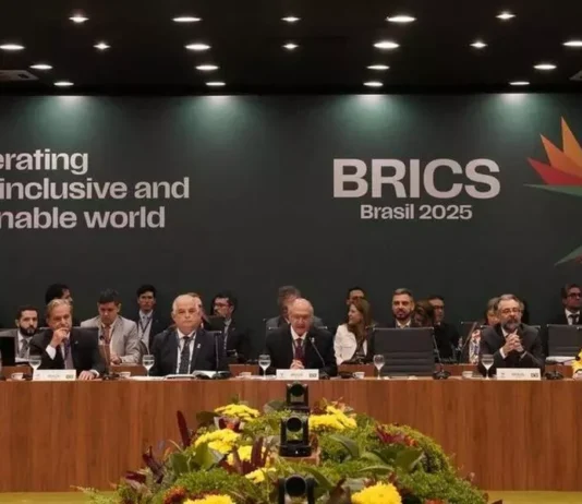 BRICS aprova plano para apoiar pequenos negócios com foco em digitalização e inteligência artificial