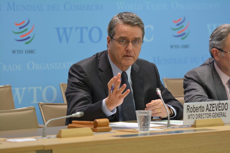 Ex-diretor da OMC defende equilíbrio entre China e EUA na política externa do Brasil