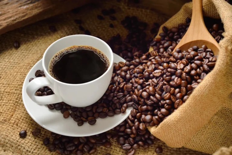 Consumo de café cai no Brasil, mas exportações para a China seguem em alta e podem ganhar novo impulso