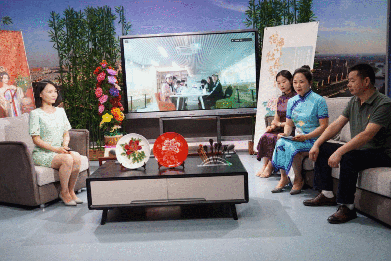 Juventude da China e da Coreia do Sul compartilha paixão pela cultura da peônia em encontro virtual