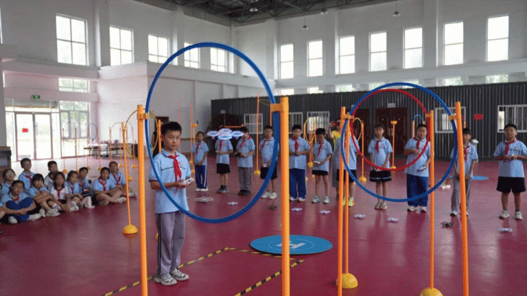 Escola Primária Experimental nº 4 de Dingtao: Alunos dominam drones e alimentam sonhos científicos
