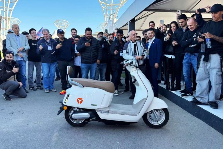 Yadea Apresenta Scooter Autônoma no Brasil: O Futuro da Mobilidade Está em Testes