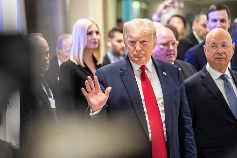 Trump propõe tarifa global de até 20% e amplia pressão sobre China e países como o Brasil