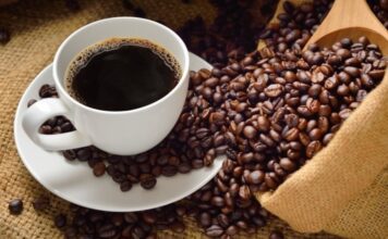 Enquanto EUA impõem tarifas, China abre mercado para quase 200 exportadores de café do Brasil