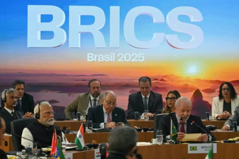 Cúpula do BRICS será realizada on-line em 8 de setembro por iniciativa do Brasil