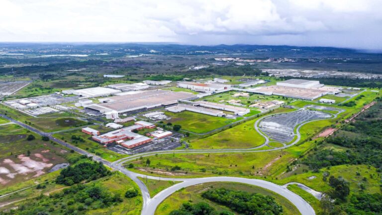 Primeira fábrica da BYD no Brasil inicia produção e marca nova fase da indústria automotiva nacional