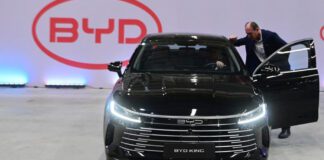 Veículos chineses ganham espaço no Brasil em 2025, mas indústria local sente impacto da alta de juros