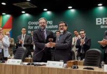 Brasil encerra presidência do BRICS e entrega comando à Índia