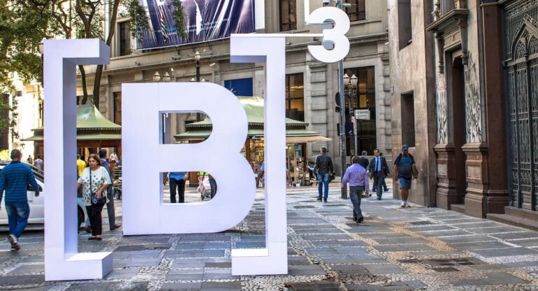 B3 e Bolsa de Hong Kong firmam acordo para ampliar cooperação técnica e comercial