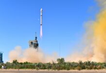 China anuncia planos de centros de dados de IA no espaço e mira concorrência com SpaceX