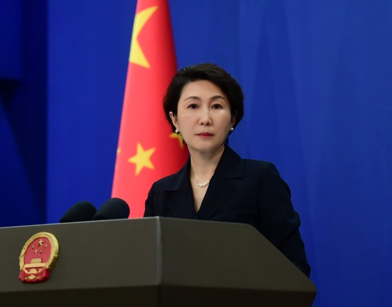 China acusa EUA de ferir soberania venezuelana ao levar Maduro a “julgamento”