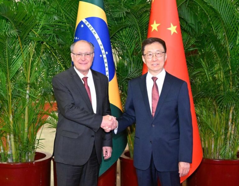 Alckmin e Han Zheng debatem comércio bilateral e salvaguardas sobre carne bovina