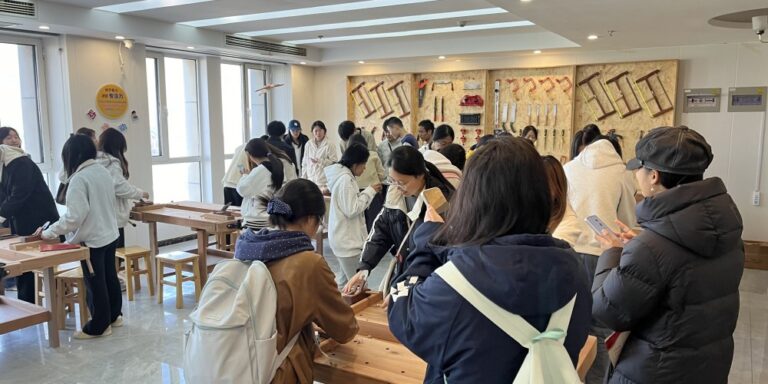 Hongmu Dashan aposta em marcenaria tradicional e reforça legado do patrimônio imaterial em Gaozhuang