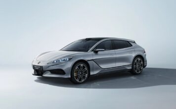 Denza Z9 GT supera 1.000 km de autonomia elétrica e reforça avanço tecnológico da BYD BYD Denza Z9GT atinge 1.036 km de autonomia elétrica e estabelece novo recorde