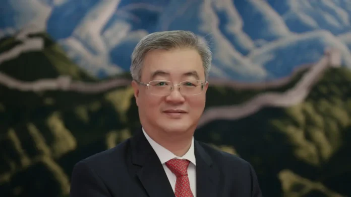 Embaixador chinÊs Zhu Qingqiao afirma que Brasil é parceiro-chave em nova fase de crescimento