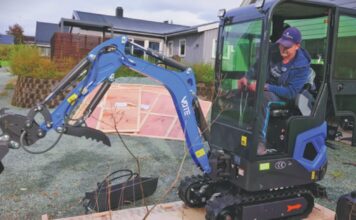Mini escavadeiras chinesas ganham mercado na Europa e nos EUA com vendas online Mini escavadeiras chinesas ganham mercado na Europa e nos EUA com vendas online