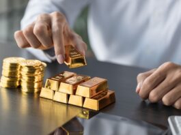 Alta do ouro leva bancos na China a impor limites para operações Alta do ouro leva bancos na China a impor limites para operações