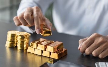 Alta do ouro leva bancos na China a impor limites para operações Alta do ouro leva bancos na China a impor limites para operações